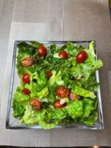 Salad with tomato